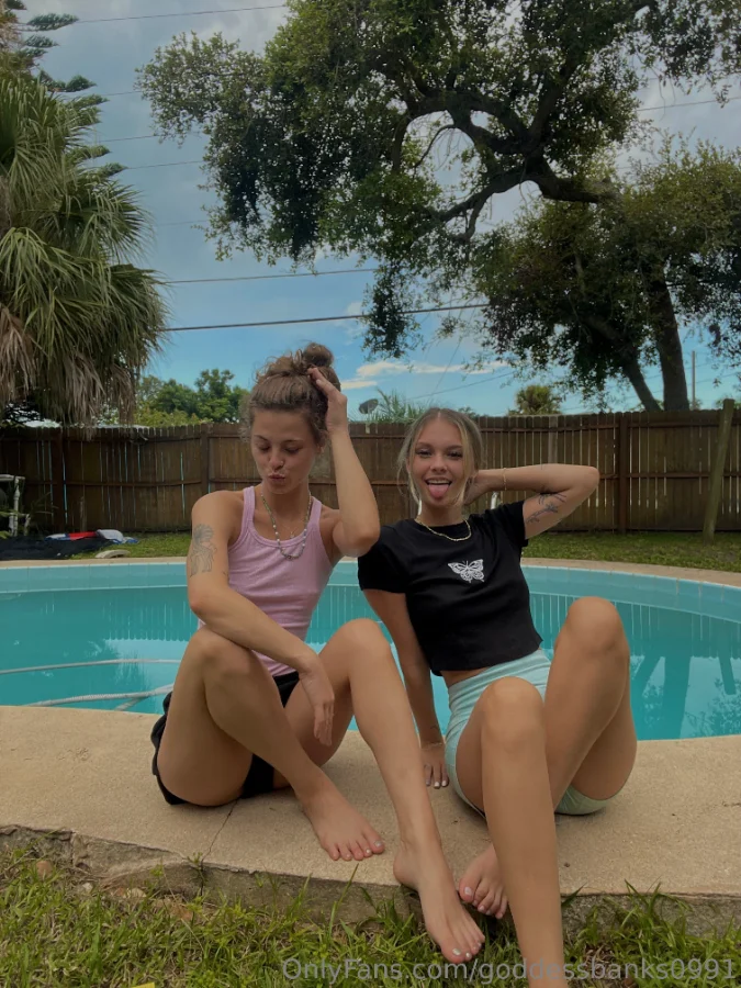 1071223943_Miss our pool!_03_3024x4032_58a3f756a7c49a7c246944de13b0bc97.webp