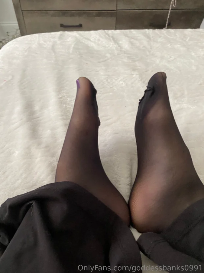 1108109206_Nylons __04_3024x4032_1c3b6c8023c7eef66c9de285297183cc.webp