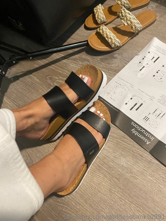 1186410961_Who likes the new shoes __03_3024x4032_425ef3cee52fb6d6170968613a49718d.webp