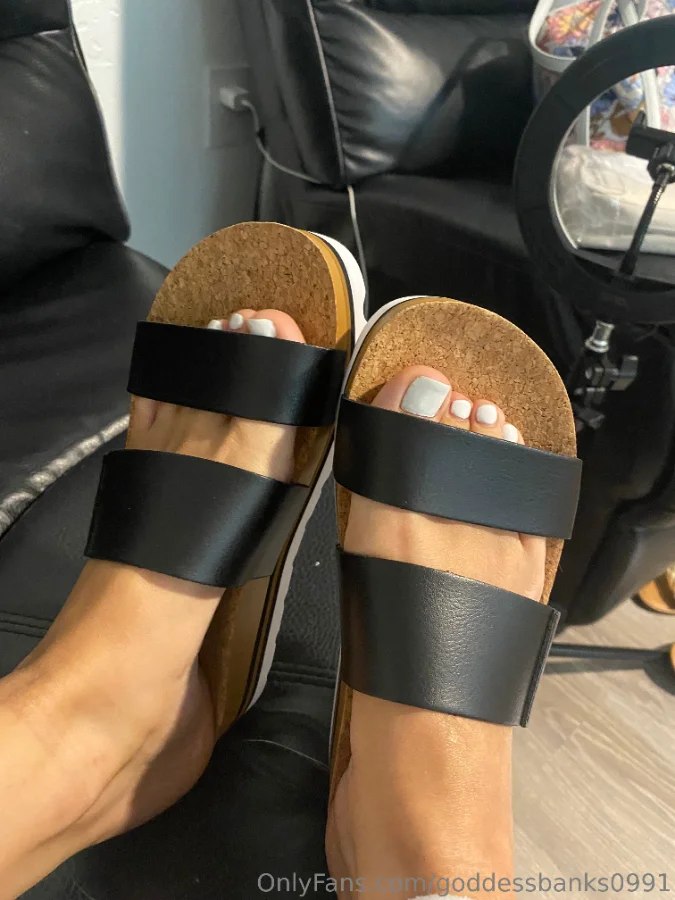 1186410961_Who likes the new shoes __08_3024x4032_076230851d58ee67934acb3da4940073.webp