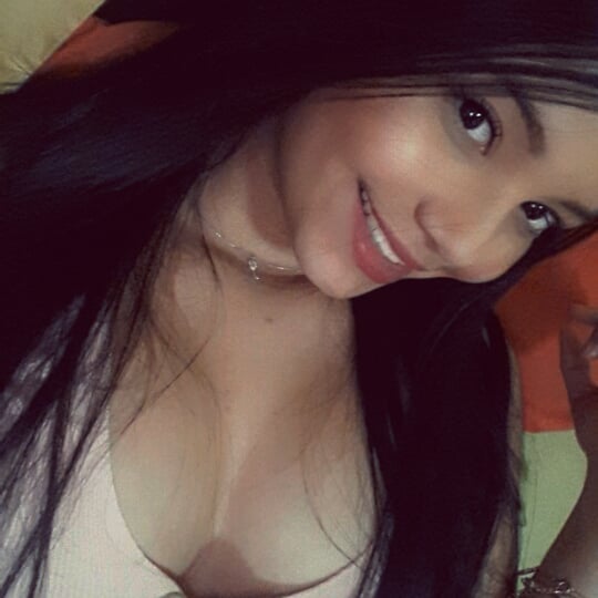 22manurios - BqDoE9kFQMq.jpg