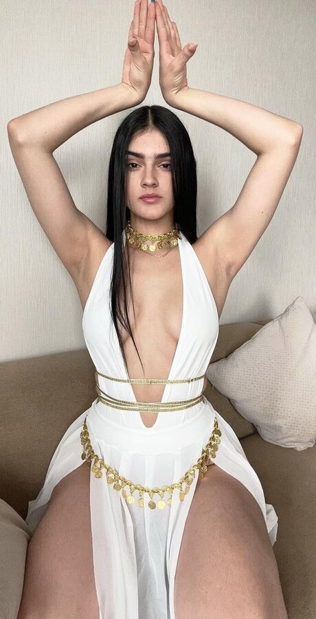 418798564_868918751644420_5297250775762396118_n (1).jpg