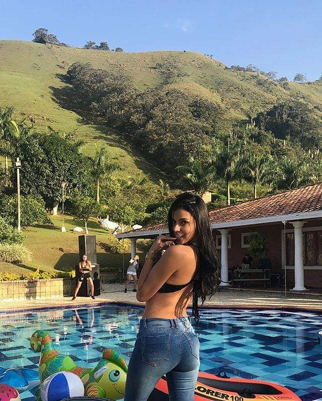 _obregonisabella - Br6FgeQnz4B.jpg