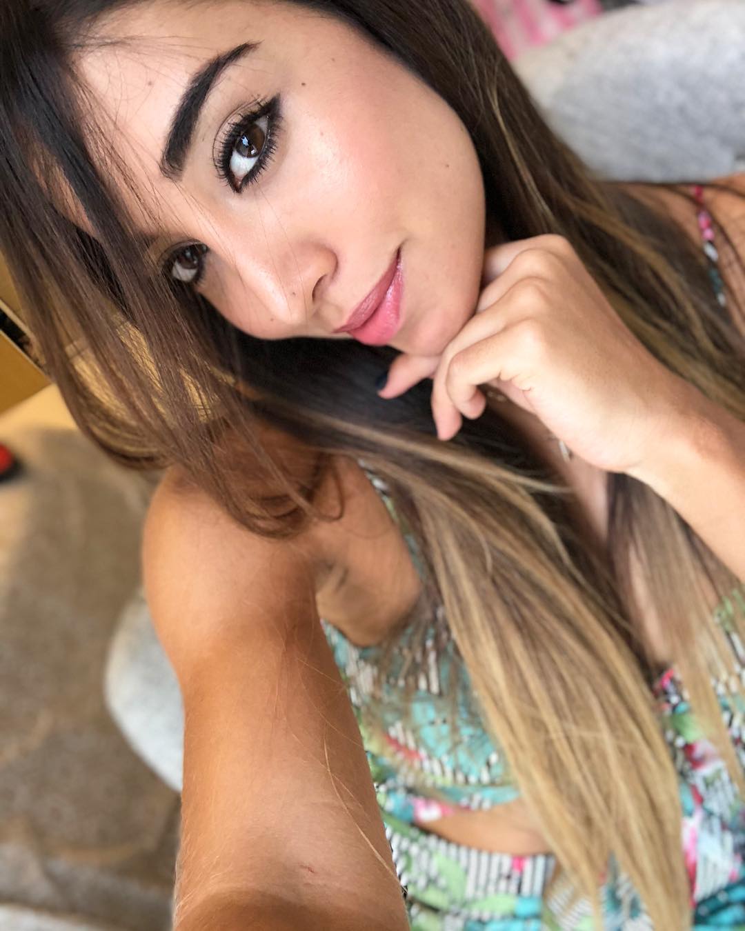 _vv20_ - BixW9eFngfG.jpg