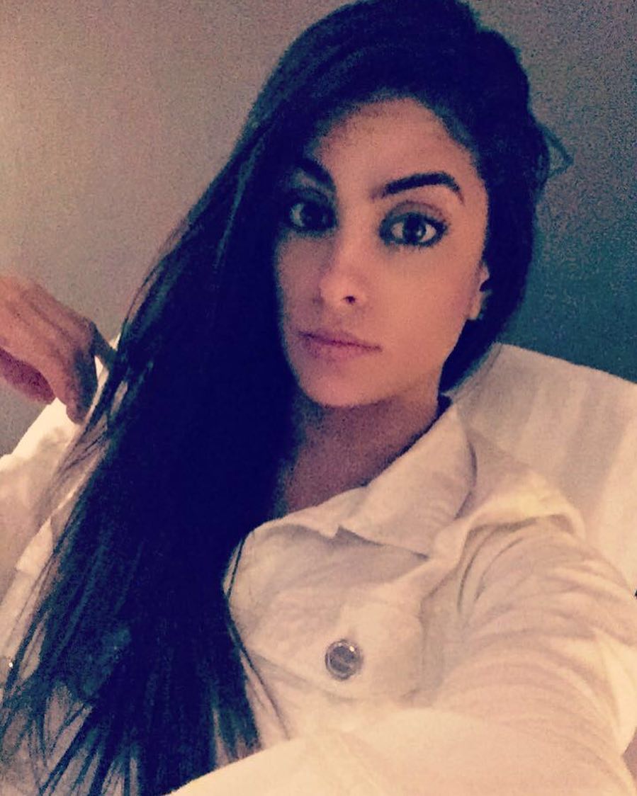 alejaisazaz - BLfklqqhdrJ.jpg