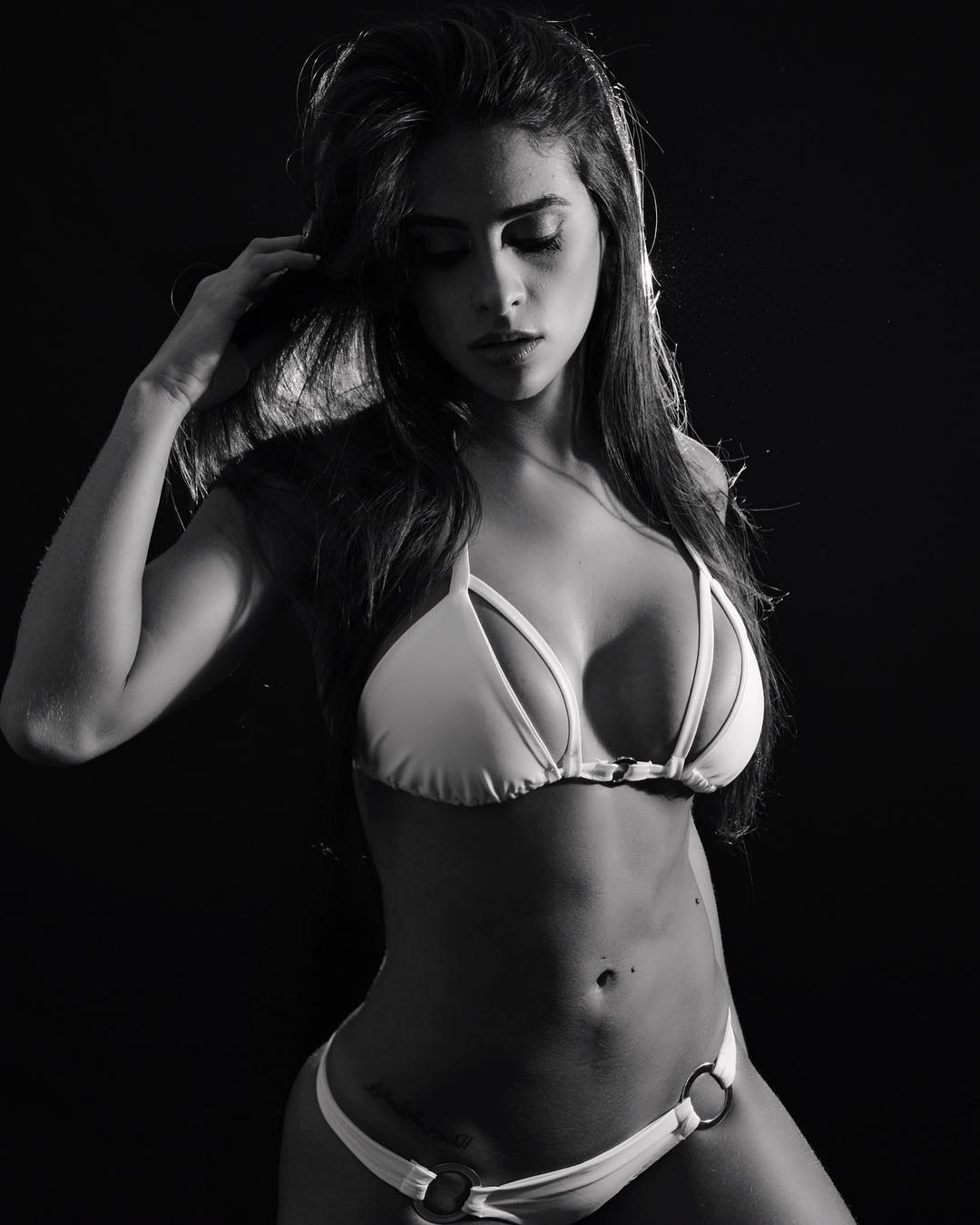 alejaisazaz - BLhPkhNAiLS.jpg