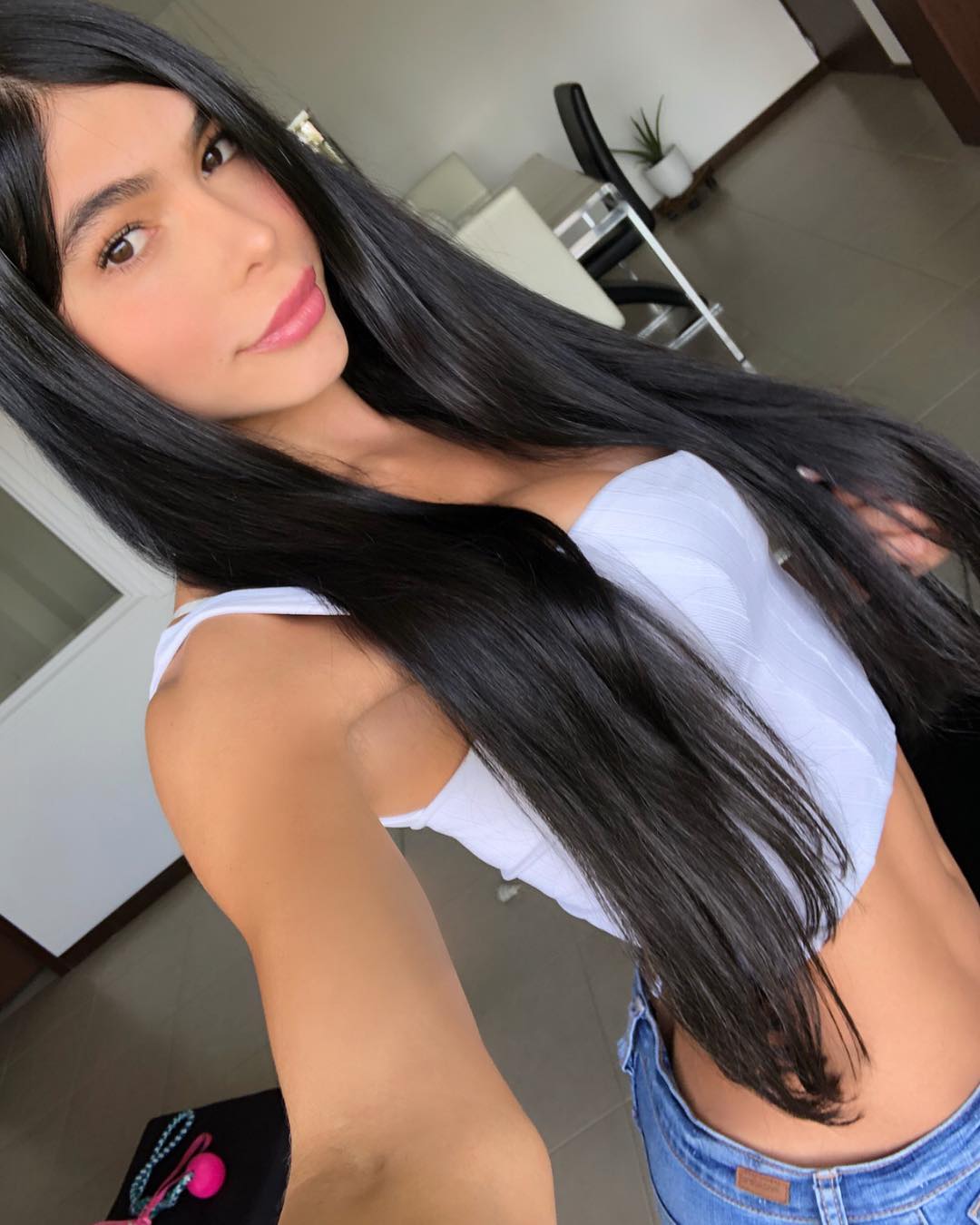 alevasquez_23 - BozubQLB3Qi.jpg