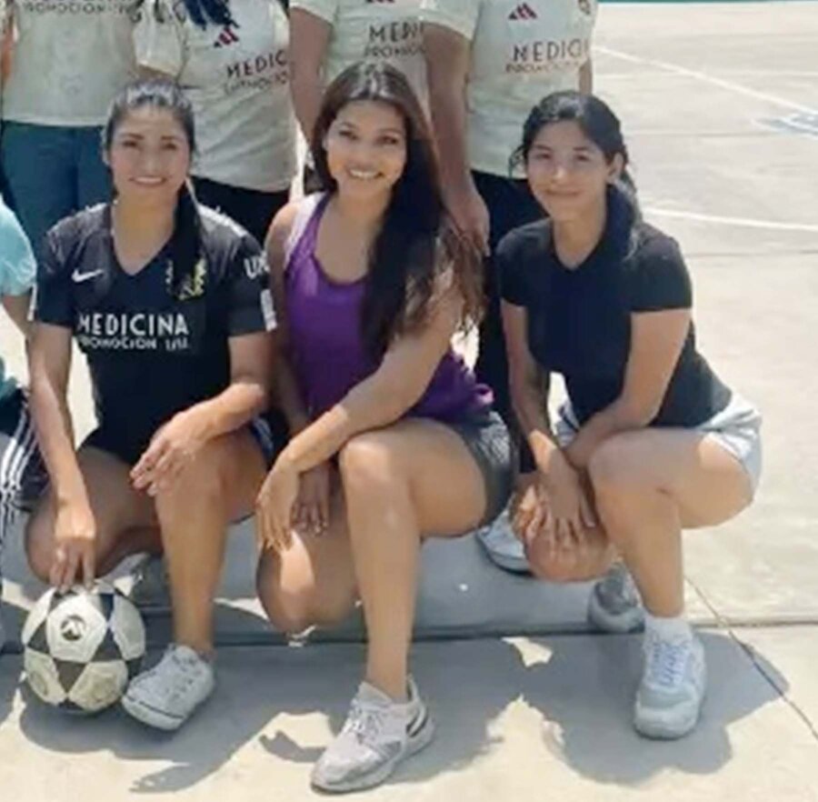 angelesg23-20231205-0001 copia 2.jpg