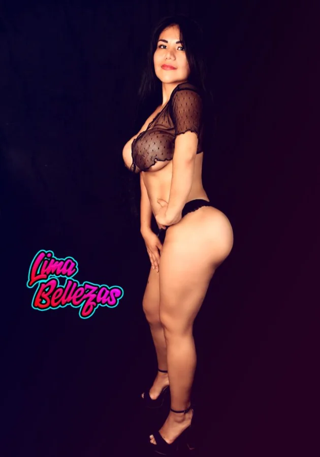 Angie-Arteaga-Lima-Bellezas-4-717x1024.webp