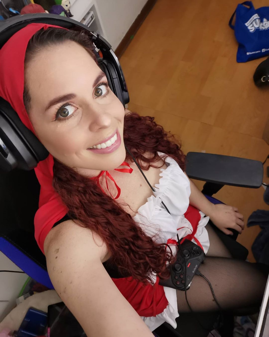 Antonella Aservi on Instagram_ _Hey Bonis_ el vier(JPG).jpg