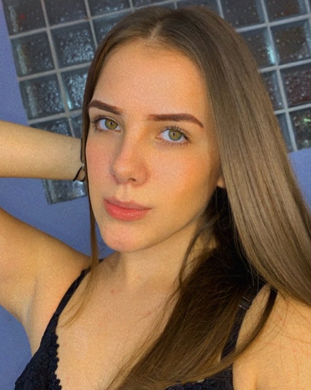 briggitte.rq - CBy4KzQAghh.jpg