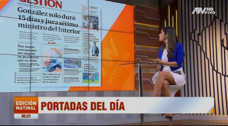 cinthia-garreta-upskirt-descuido-en-vivo-cruce-piernas-lee-portadas-minifalda (7).JPG