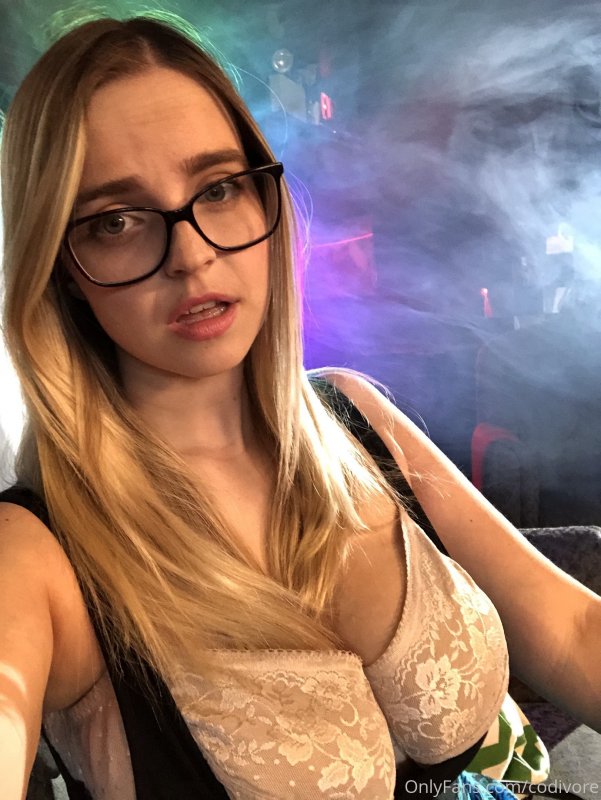 codivore-04-03-2020-21494338-Photo of the Day 234.jpg