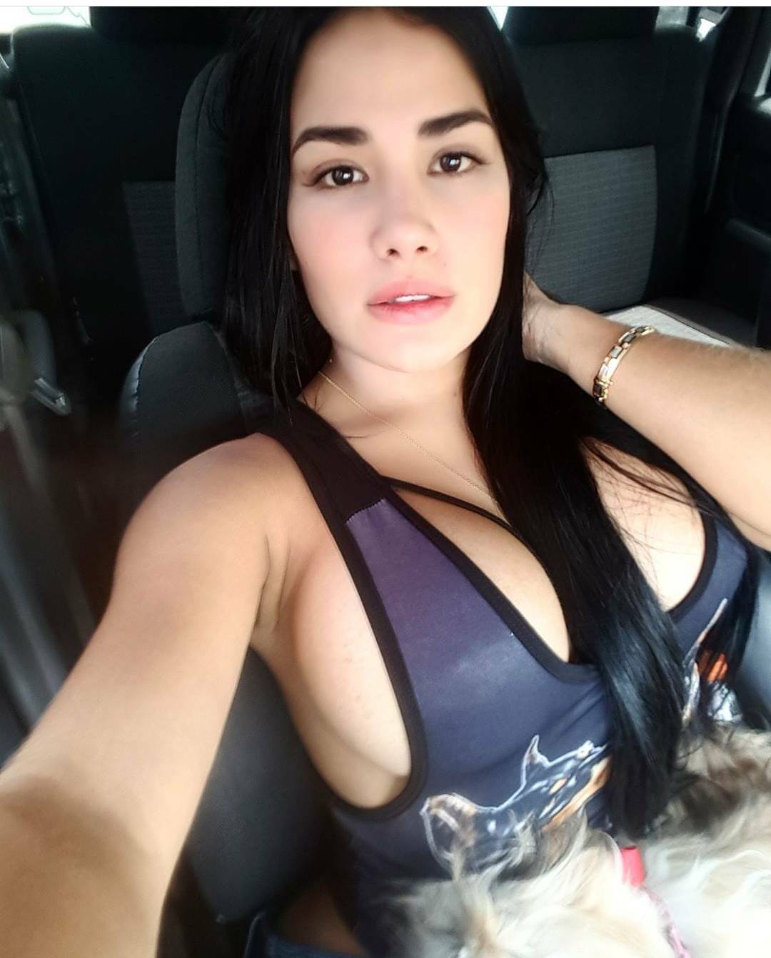 colombianas.oficial - BZXTtJ3jGgY.jpg