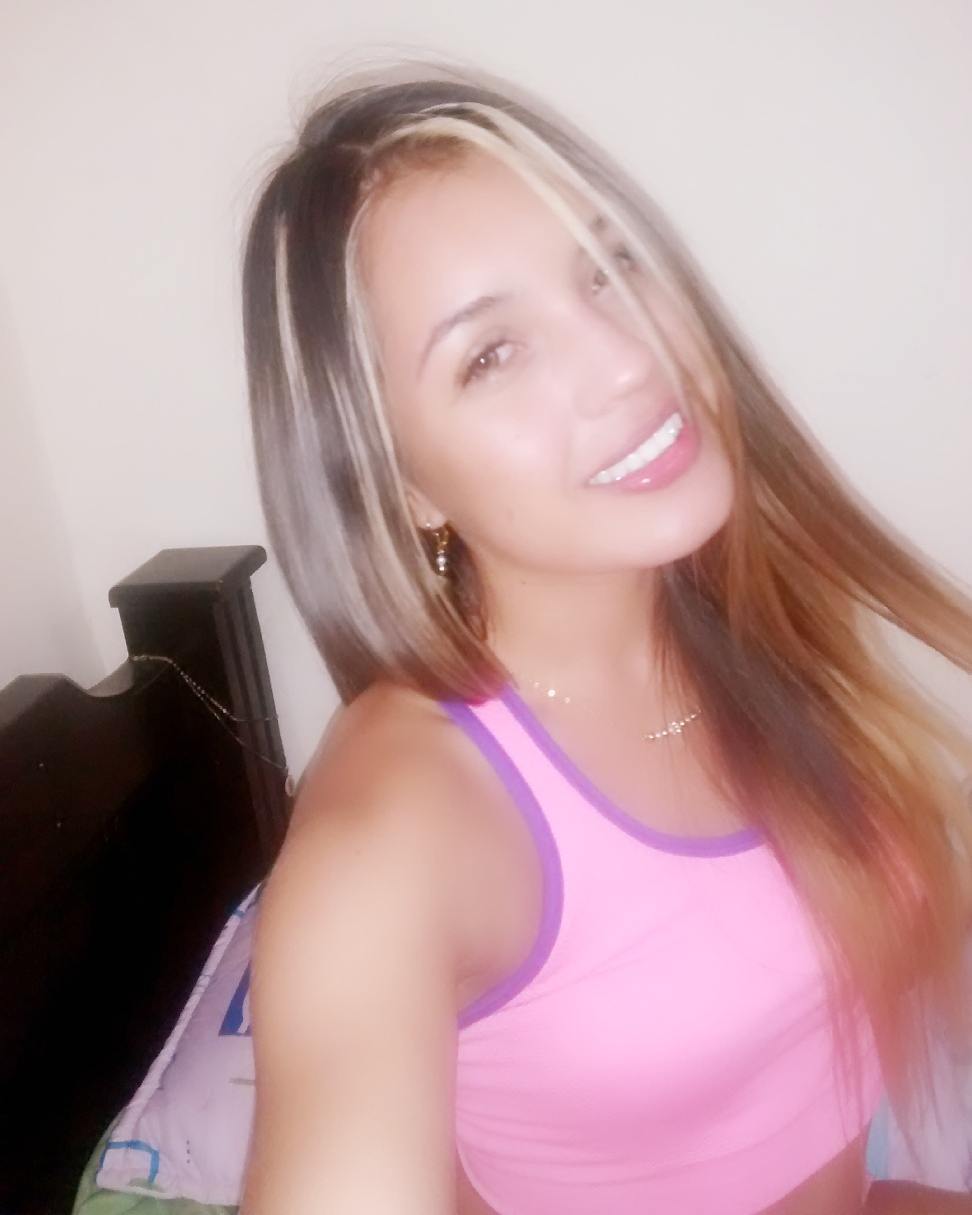 dahianna_santa - BRAE6mvgOkh.jpg