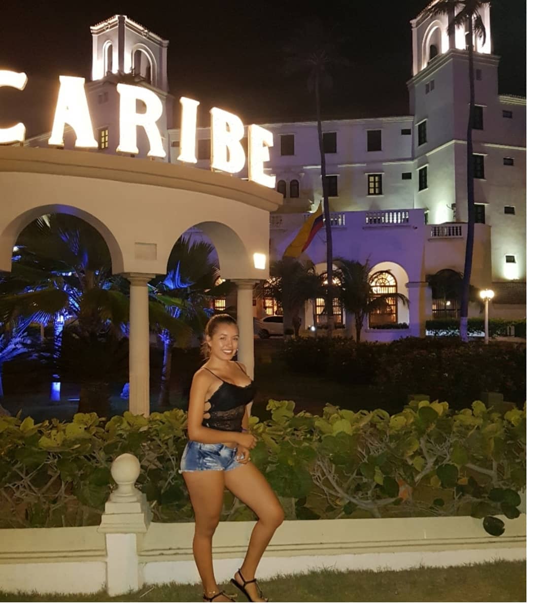 dahianna_santa - Bsvj9PiFsF0.jpg