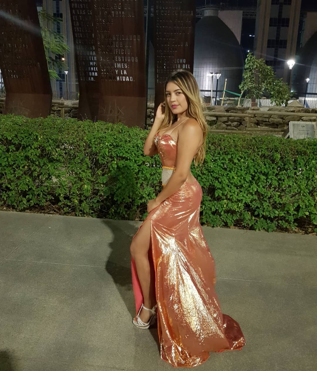 dahianna_santa - Bt4gFfelh8y.jpg