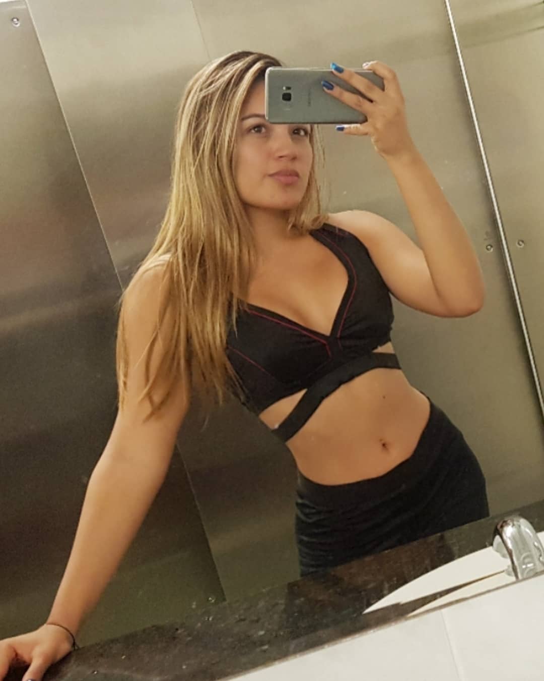 dahianna_santa - Btof2qoFK_N.jpg