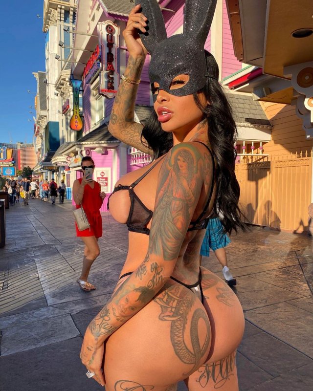 imbrittanya-___B8em4-NlRcL___-.jpg