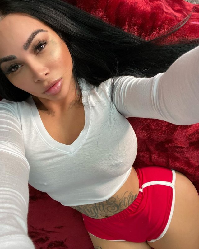 imbrittanya-___CLUrdv8A3IX___-.jpg