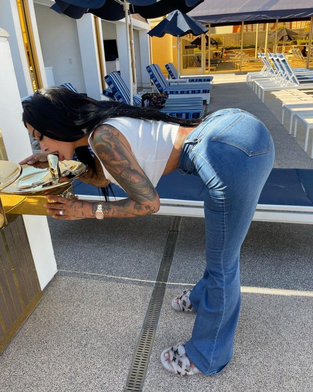 imbrittanya-___CRPXD94lSt3___-1.jpg