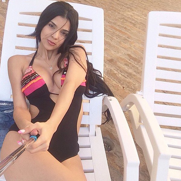 isabellaobregonn - BrqZQ9pnl6n.jpg