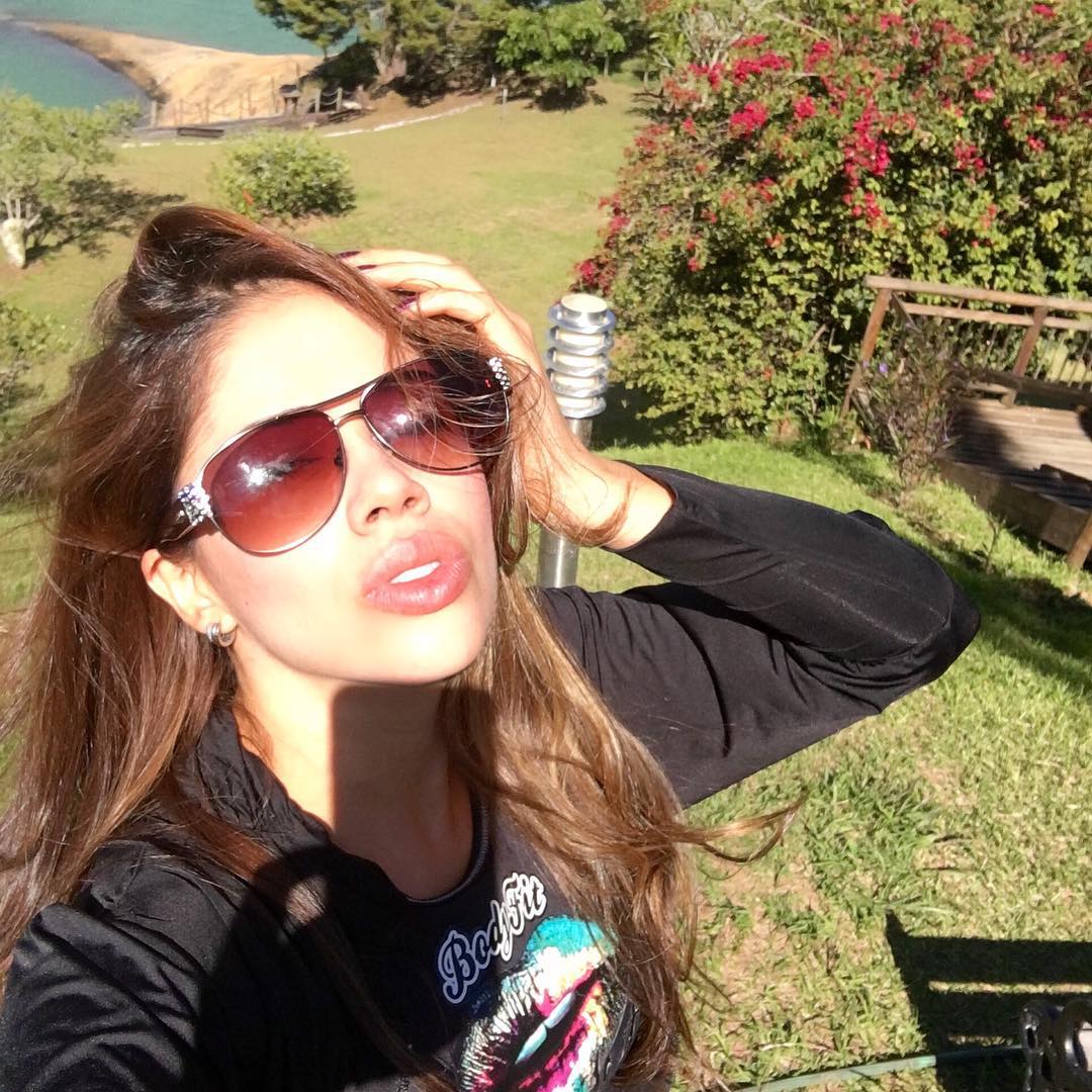 isazamariana - BG9Sv8xiUba.jpg