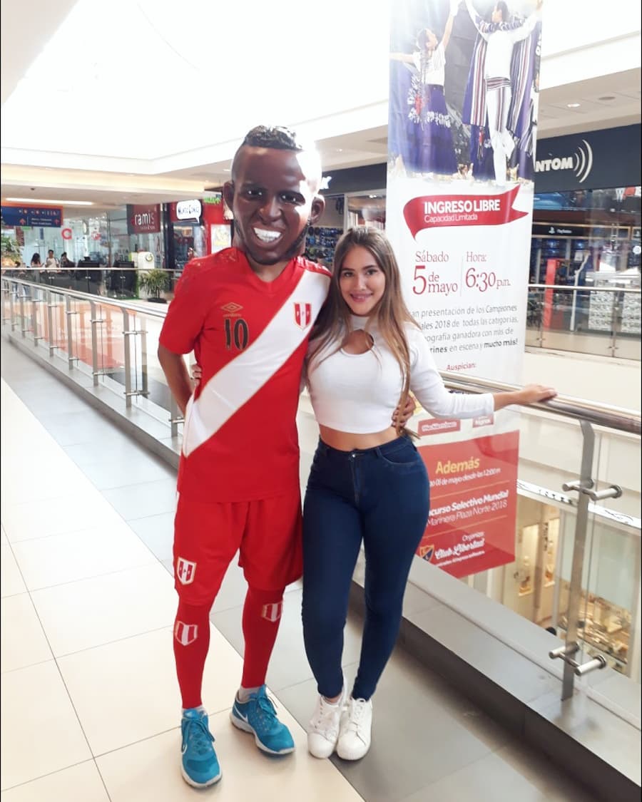 judacnyrondon - Bh_5r3uB5R-.jpg