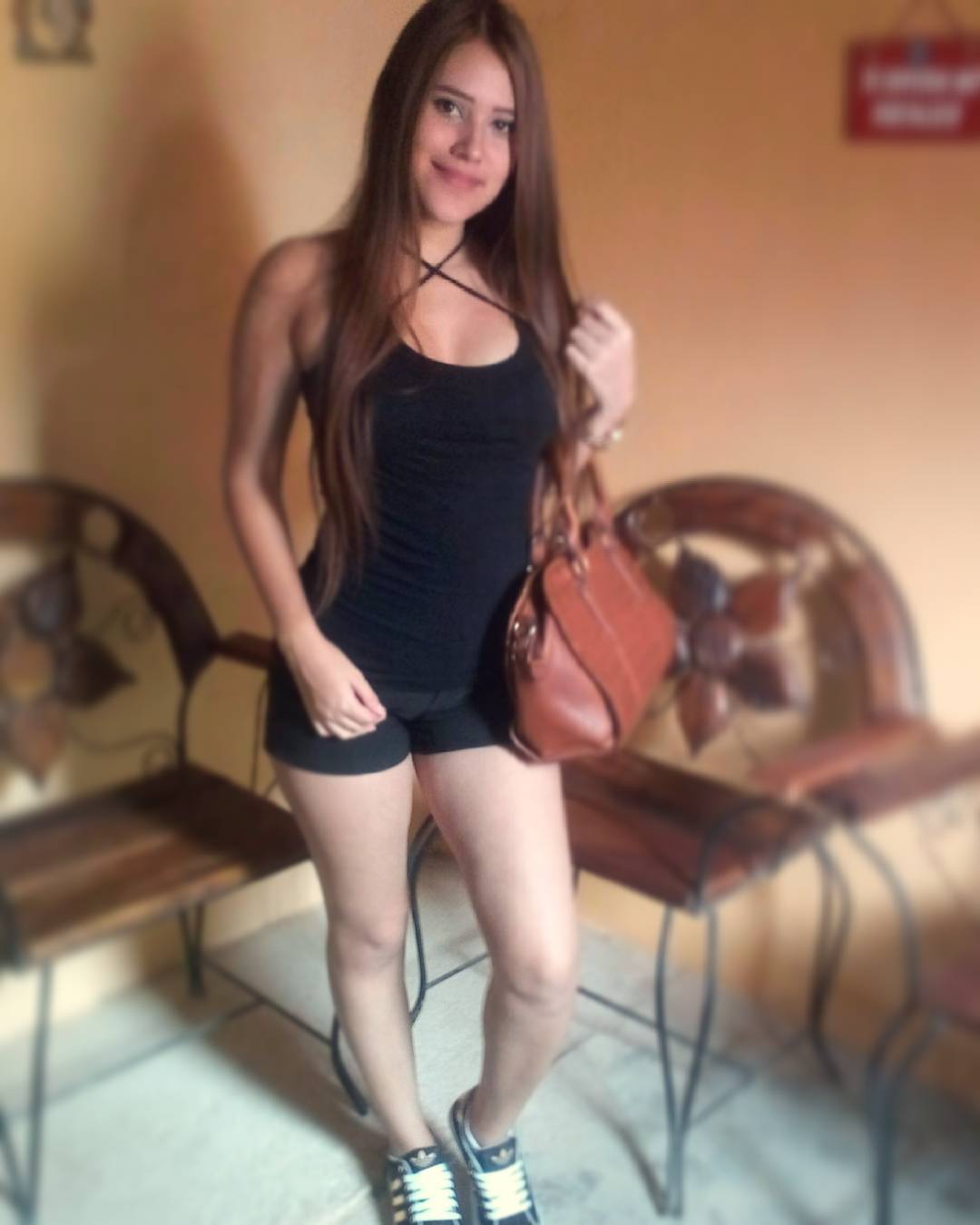 judacnyrondon - BHFQNPRh_Hs.jpg