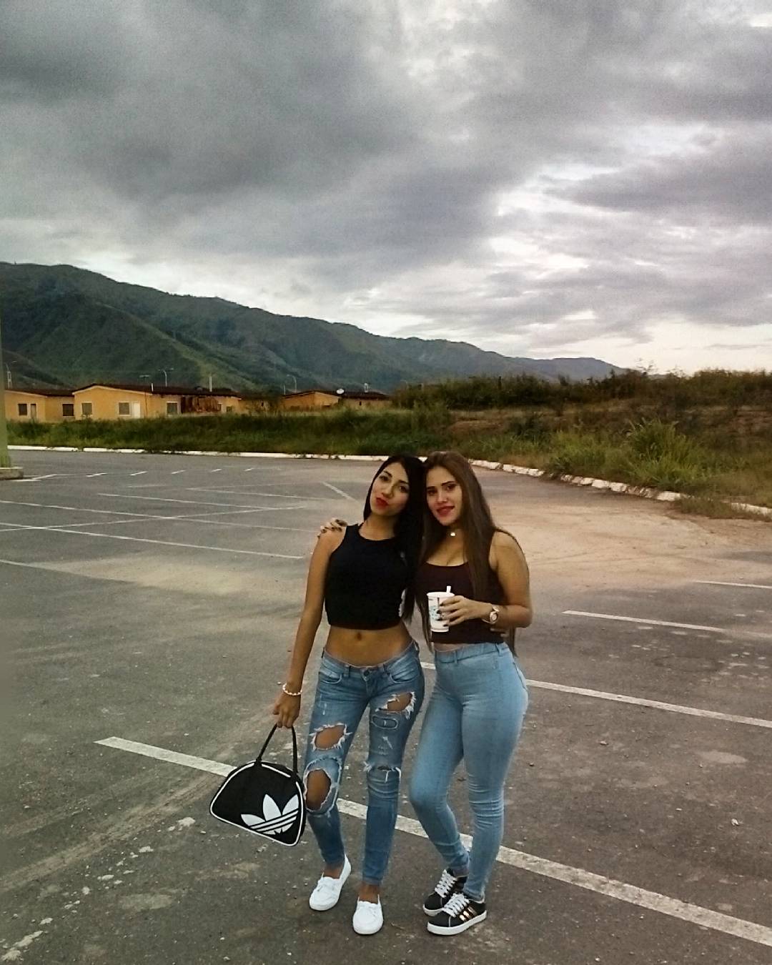 judacnyrondon - BIvn8wHAcE1.jpg