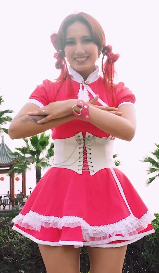 Screenshot_20230506_193013_Video Player.jpg