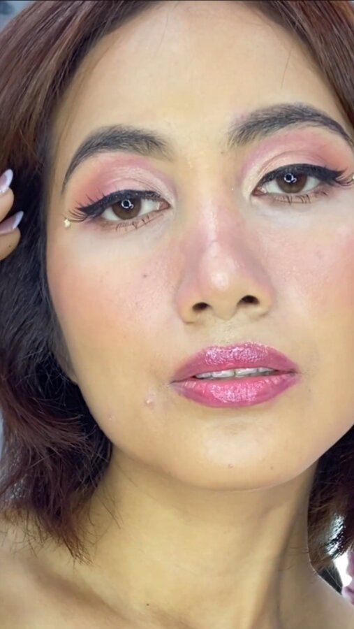 Screenshot_20230513_091637_Video Player.jpg