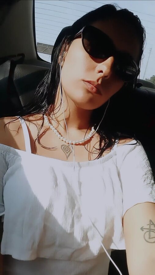 Screenshot_20231121_015505_Video Player.jpg