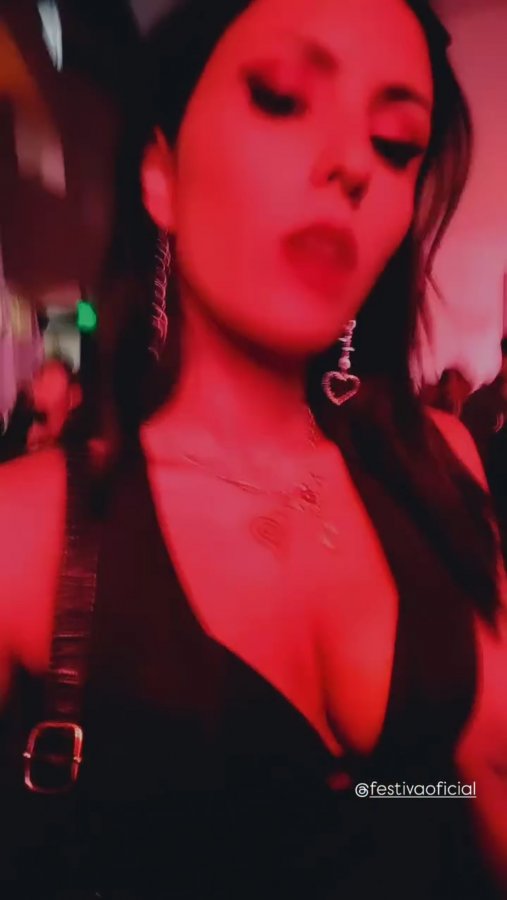 Screenshot_20250413_192925_Video Player.jpg