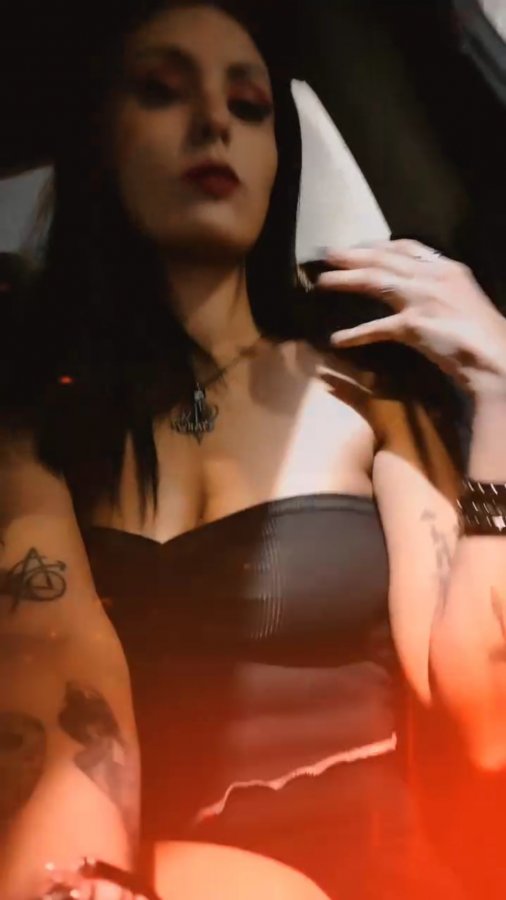 Screenshot_20250420_192132_Video Player.jpg