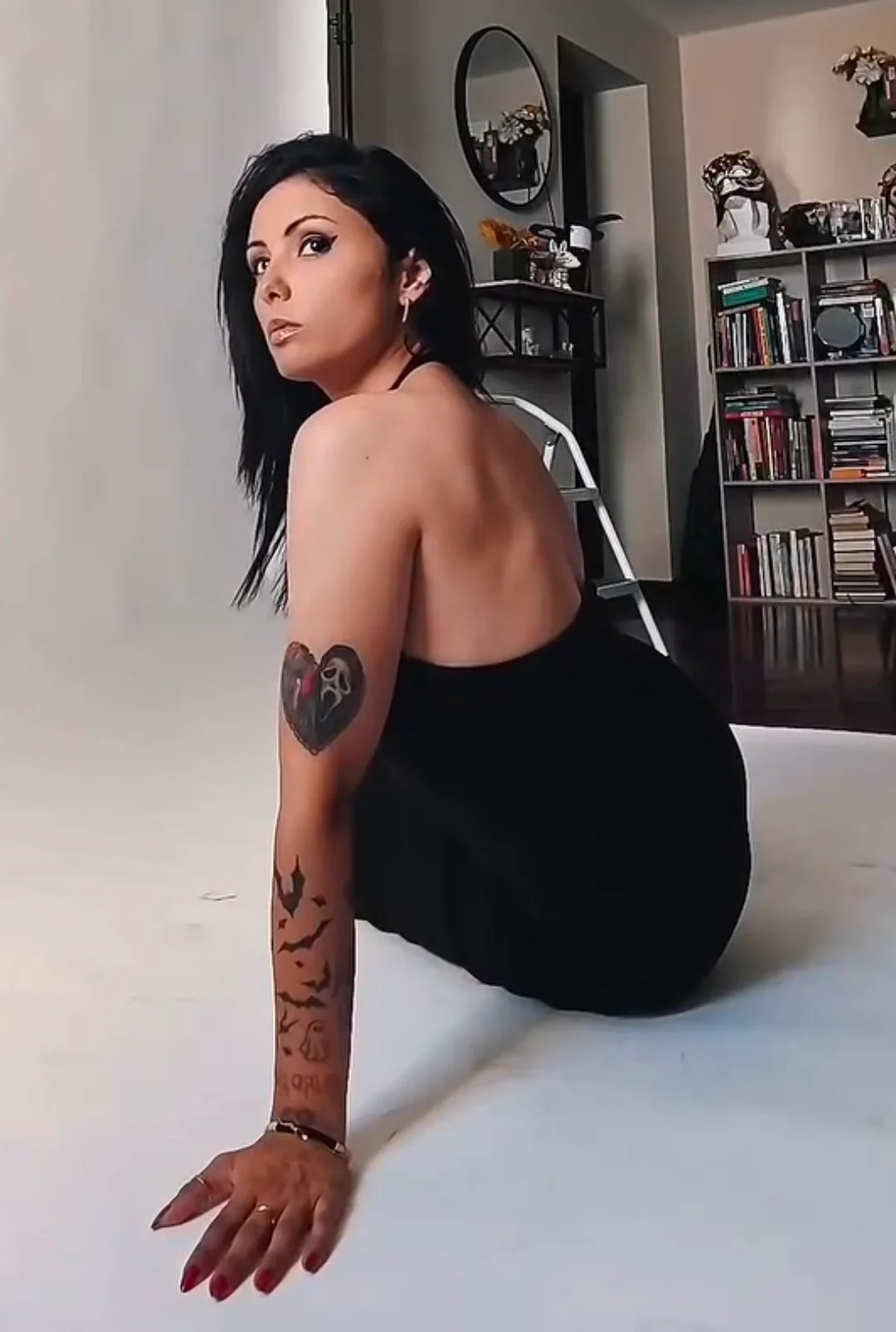 Screenshot_20260202_065316_Video Player.webp