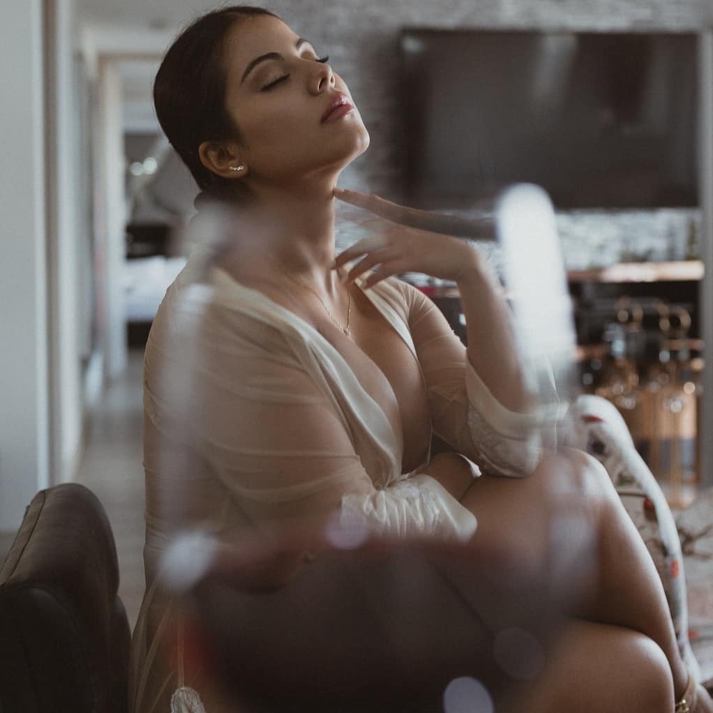 steffyofficial - BeYSrr5hbmY_BeYR88hhU9V.jpg