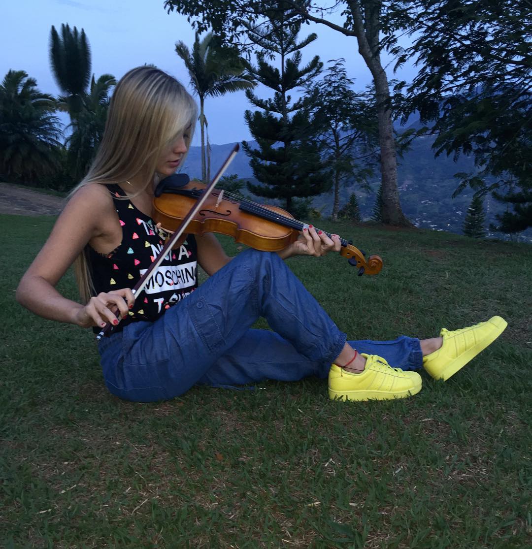 valentinagallegom1 - 7BpZH-sKj_.jpg