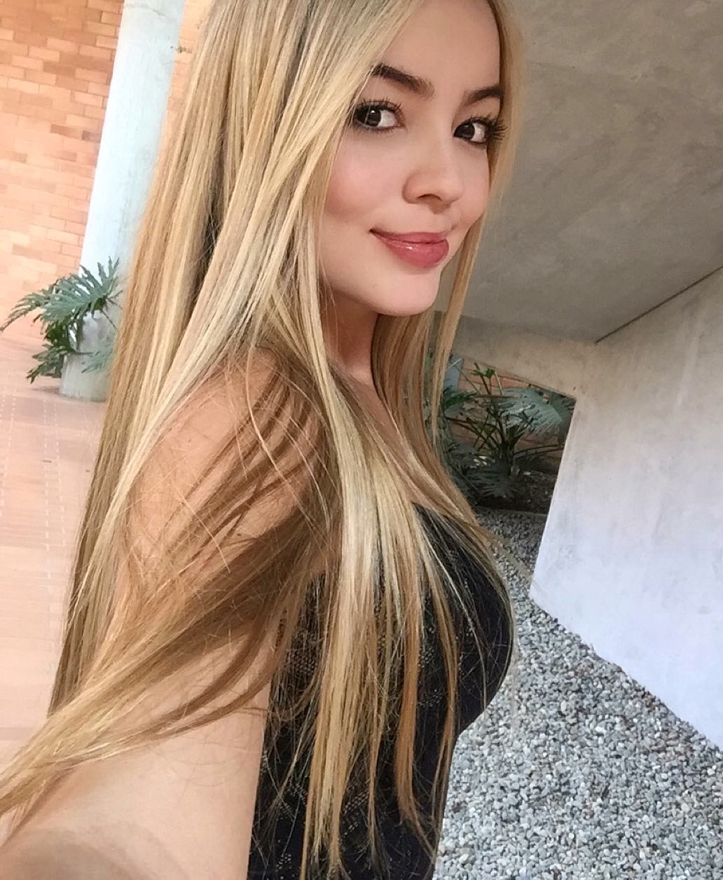 valentinagallegom1 - BBTp_kJsKl1.jpg