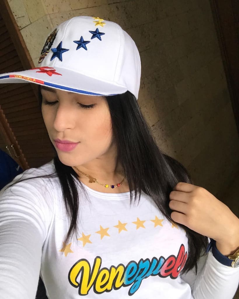 venezlasexy - BosR_b5A14S.jpg