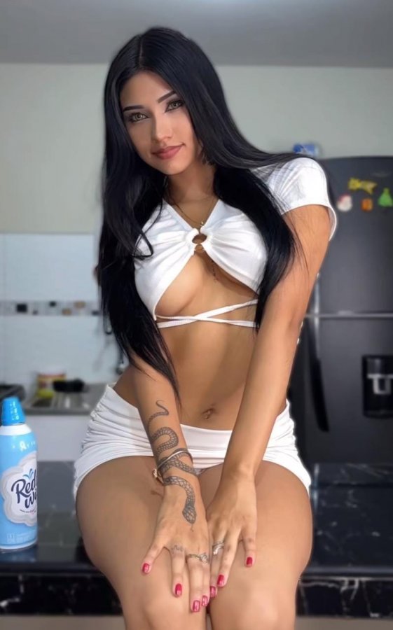 WhatsApp Image 2024-04-22 at 10.22.00 PM (2).jpeg