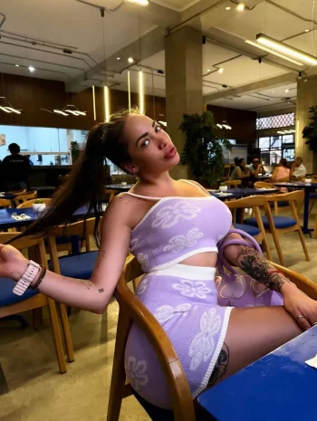 Mis dos moods plasmados de un solo día en este post -) Lindo día en familia, así que tenía qu...webp